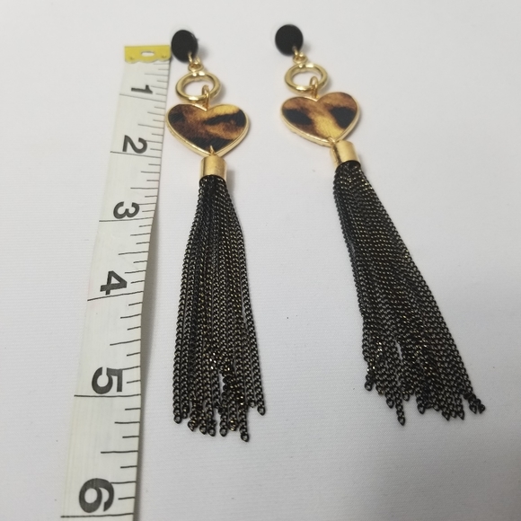 2 For 39 Metallic Earrings NWOT - Picture 3 of 5